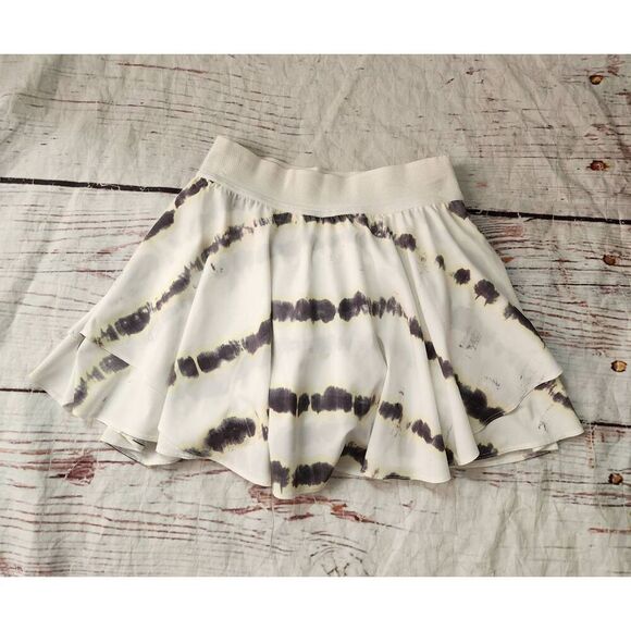 Lululemon Court Rival High Rise Skirt Long Size 6 - Picture 2 of 6